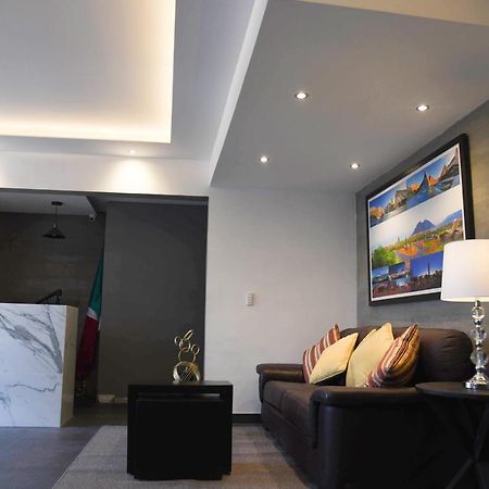 Casa Moderna Equipada Como En Pequeno Hotel Hab 4 モンテレー エクステリア 写真